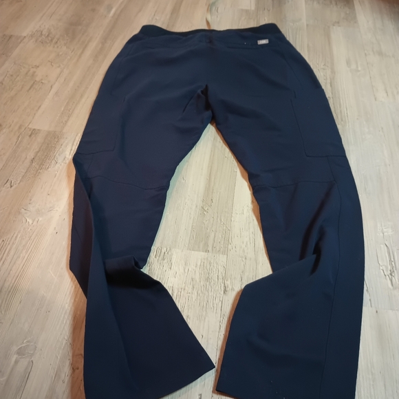 Figs - Picture 3 of 6